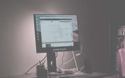 �P(gu��n)�ڴ�W(xu��)����ҹ��r�Ĉ��