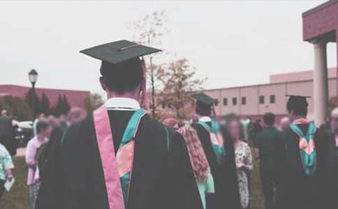 高中畢業(yè)自我鑒定