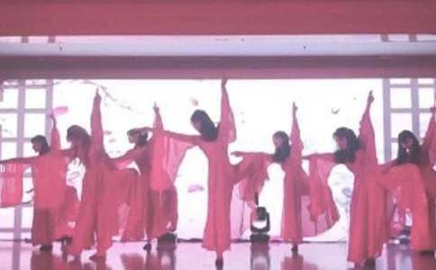 藝術(shù)節(jié)表演作文7篇