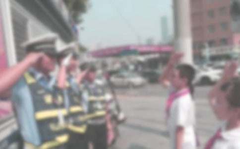 ���������˴��к�������ע���c