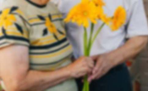 ��Ǹ����Ȧ�f�f�İ������x40�䣩