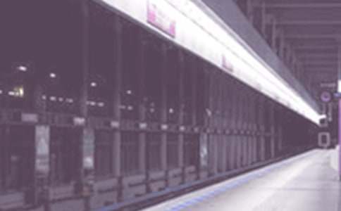 �˿��µ��Fվ��һ����x�ŷ���