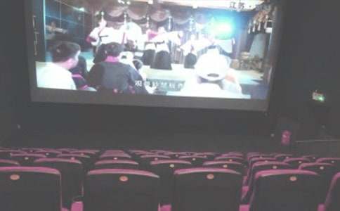 電影院的實(shí)習(xí)心得