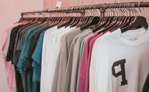 森林服裝店作文