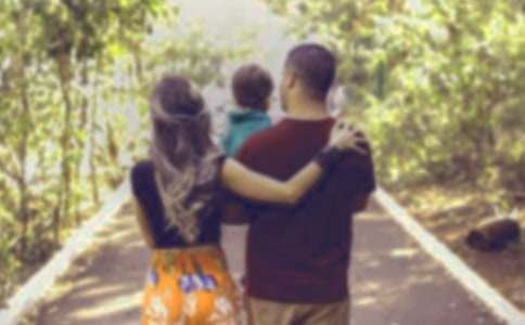 ����ĸ�۵�����