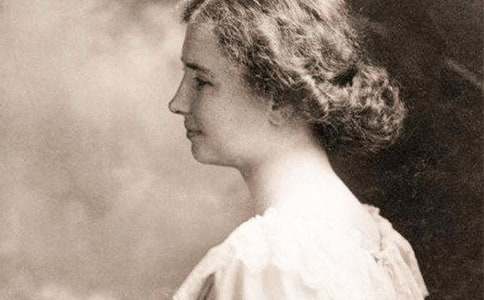 小學(xué)讀《海倫凱勒》有感