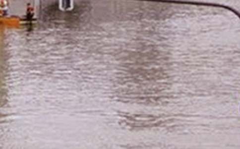 ��ˮ�ܞ���r���