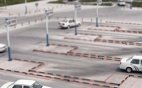 �{У�ĵ��w��4ƪ[ͨ��]