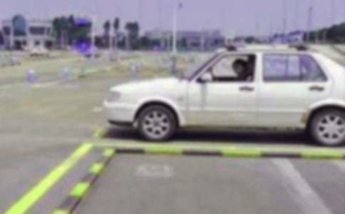 �{У�������Y����