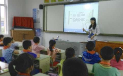 《泊船瓜洲》教學(xué)設(shè)計