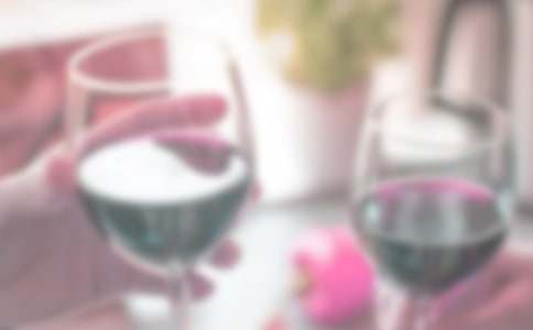 ���������E