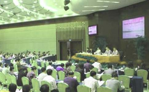 理財(cái)經(jīng)理競(jìng)聘的演講稿