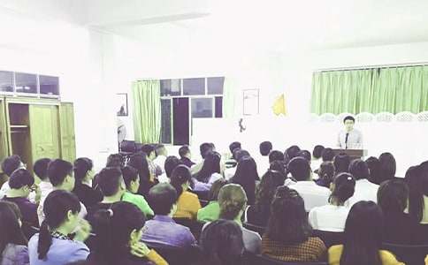 �y�ИI(y��)��(w��)����(j��ng)����Ƹ���v�塾���]��