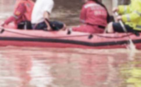 ����ȞĂ��˃������M���E