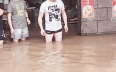 致敬抗洪救災(zāi)作文范文(精選11篇)