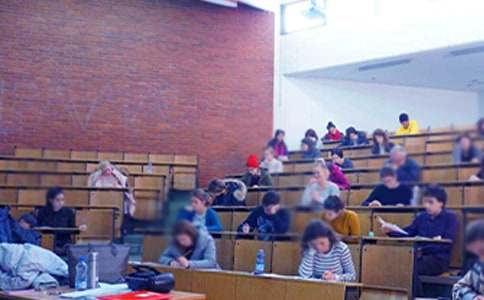 С�W(xu��)���п�ԇ�|(zh��)���������(13ƪ)