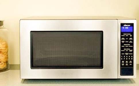 ţ܈?zh��)ǿ������?/></p><p>����<strong>ţ܈?zh��)ǿ������?/strong></p><p>����1�������ſ�����120�ȿ�20���������Ļ�������ȥƤ���ã�ʹ�õ��L��늿��� ��</p><p>����2�����״���Ӳ�԰l(f��)����������ë������ű�����؂���</p><p>����3�����ǝ{</p><p>����ˮ+����+��ѿ��С������135~140������s30�����ע��ضȱ�횳��^135�ȣ���Һ����]�м��r�����(n��i)���ض�ɢ���_��ʹ�ض�̓�������H�͛]���_��ָ���ضȣ�����Ҫ����(f��)����ضȲŷ�(w��n)�������h����ú��偰���Һ���M��������늴Št��</p><p>����4������õ���Һ���̵��뵰���У�Ѹ�ٔ���������@һ��һ��Ҫ��������Ǖ�Ѹ������</p><p>����5���ִμ����S������늄Ӵ����������</p><p>����6�������̷۰���ټ��뻨���������</p><p>����7���ڿ��P�|�����rĤ���Ѱ�õ��Ǻ����뿾�P��ƽ���Σ����҃�(n��i)�ض��^�ߣ����Էű�����أ�</p><p>����8������Ӳ�˾Ϳ����гɗl��Ȼ������С��</p><p>����9���кõ������Ǽ����ü���</p><p>����10�����ú����ǹ��ăɶ˔Q�o</p><div   id=