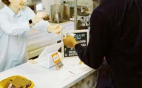 第一百個客人作文