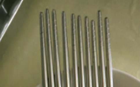 ���ӷ����Α�����