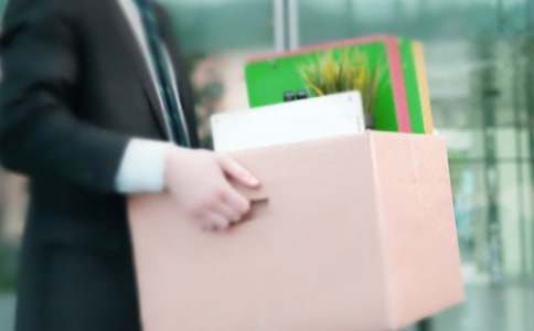 個(gè)人離職申請(qǐng)書范文簡短