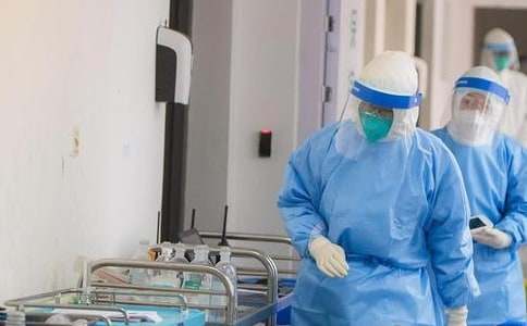 �������vԒ��ͬ�ąf�������A���ͣ�1��1���з�����