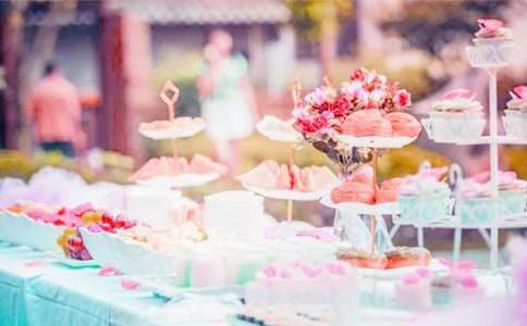 �OŮ�M�������o