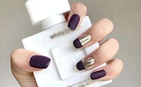 美甲簡單花朵畫法技巧