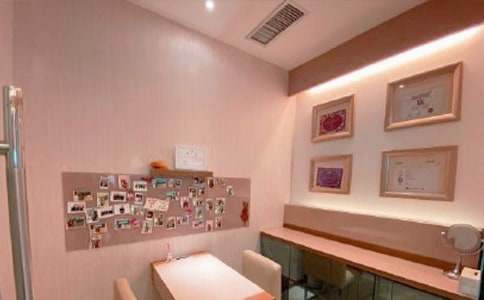 美容院合同15篇