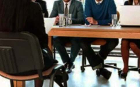 ����ԇ��С��HR���Z������