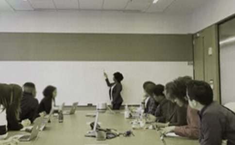 女領(lǐng)導(dǎo)生日祝福語15篇