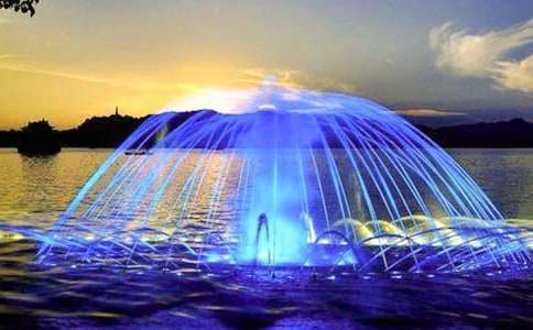 ��Ȫ������