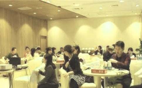 �׾�Ʒ�b����Ո������