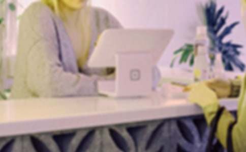 前臺的轉(zhuǎn)正申請書