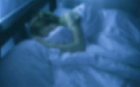 深夜輾轉(zhuǎn)反側(cè)失眠的聽(tīng)歌文案