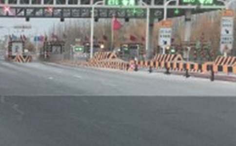 關(guān)于公路收費(fèi)站收費(fèi)班長述職報告