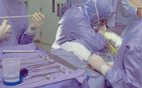 做手術(shù)作文