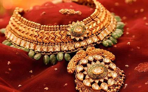 �����Ї����y�Ļ��ڬF������OӋ�е��\��