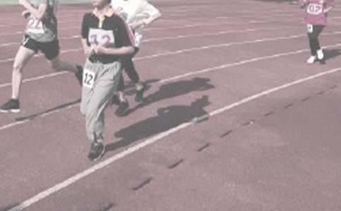 ��V����