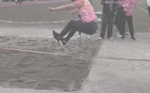 立定跳遠評課稿合集9篇