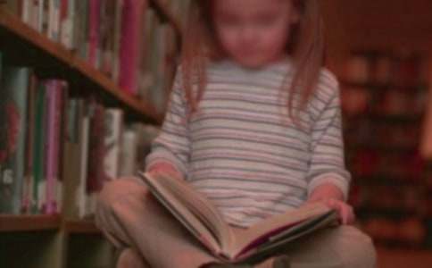 ����Ʒ����ͯԒ��������300��4ƪ