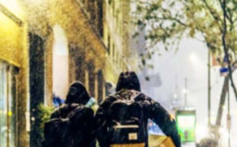 關(guān)于下雪的作文