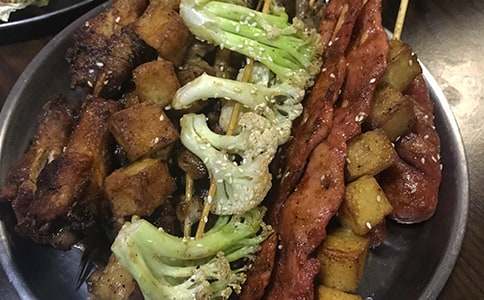 �W����ҹ��ʲô���^��