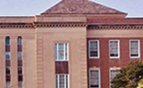 北京電影學(xué)院藝考現(xiàn)場(chǎng)火爆