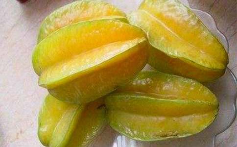 【集合】《畫(huà)楊桃》的評(píng)課稿