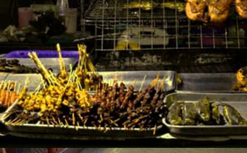 逛夜市發(fā)朋友圈文案140句