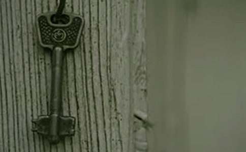 ��耳�����