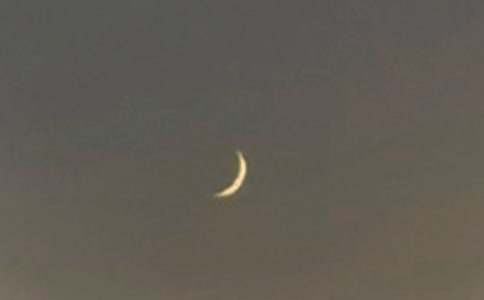 月亮個(gè)性詩(shī)詞座右銘語(yǔ)錄30句精選