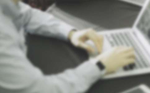 ���t(y��)�����U����