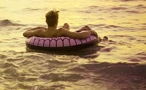 周末愉快的正能量句子