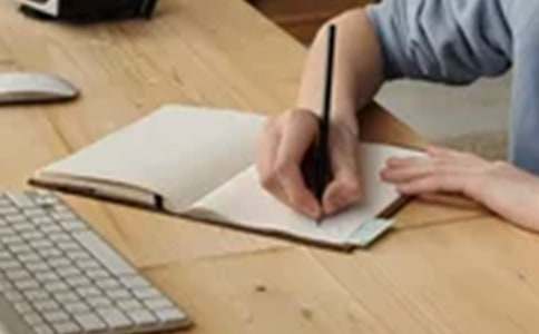 ���ģ�������͌���